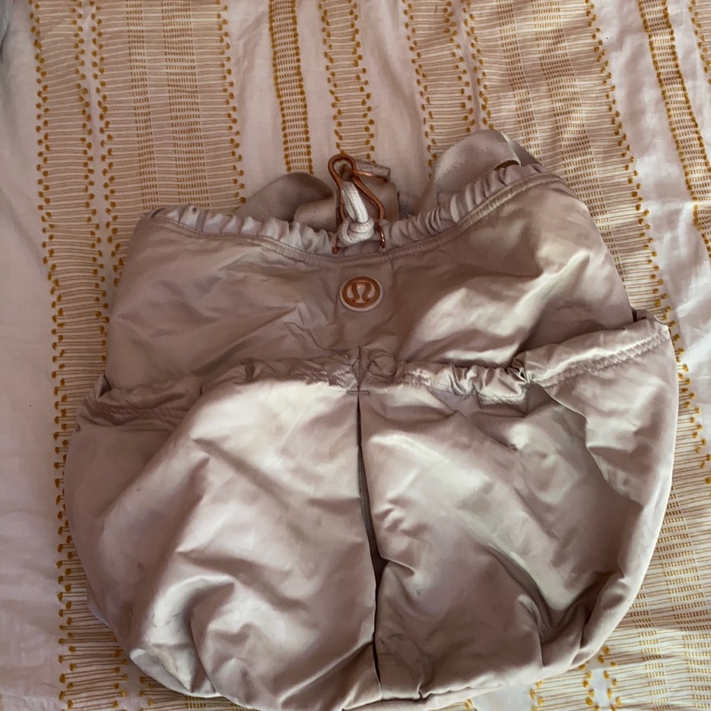 Lululemon Bliss bag